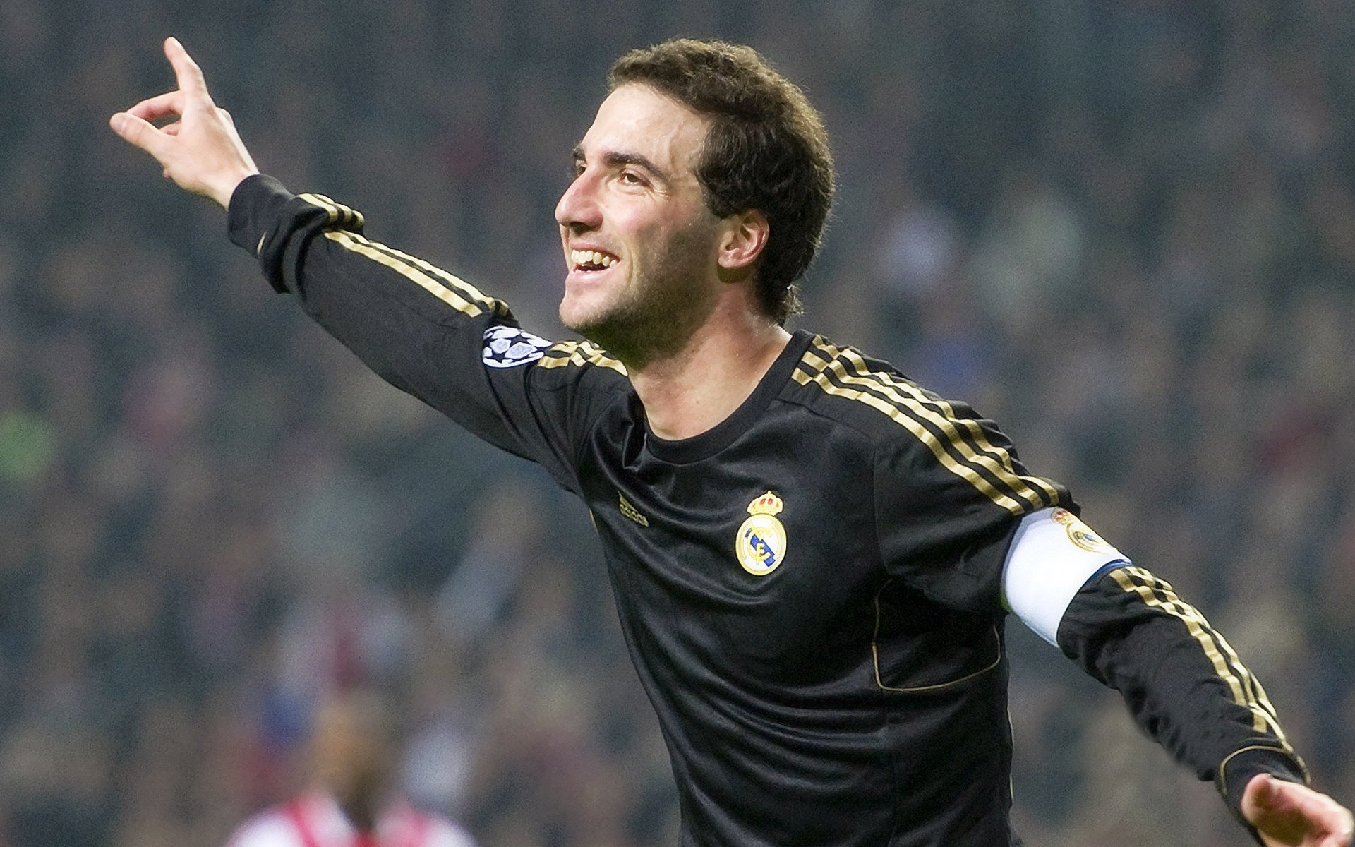 开云体育-西甲国家德比之夜,欧文贡献制胜表现,改写宿命之战 第2张 开云体育-西甲国家德比之夜,欧文贡献制胜表现,改写宿命之战 第2张